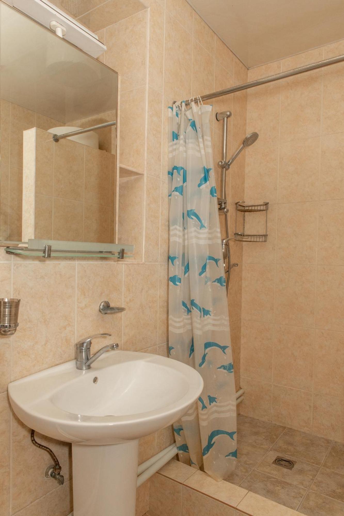 Alvani Inn Nizhniy Alvani Quarto foto