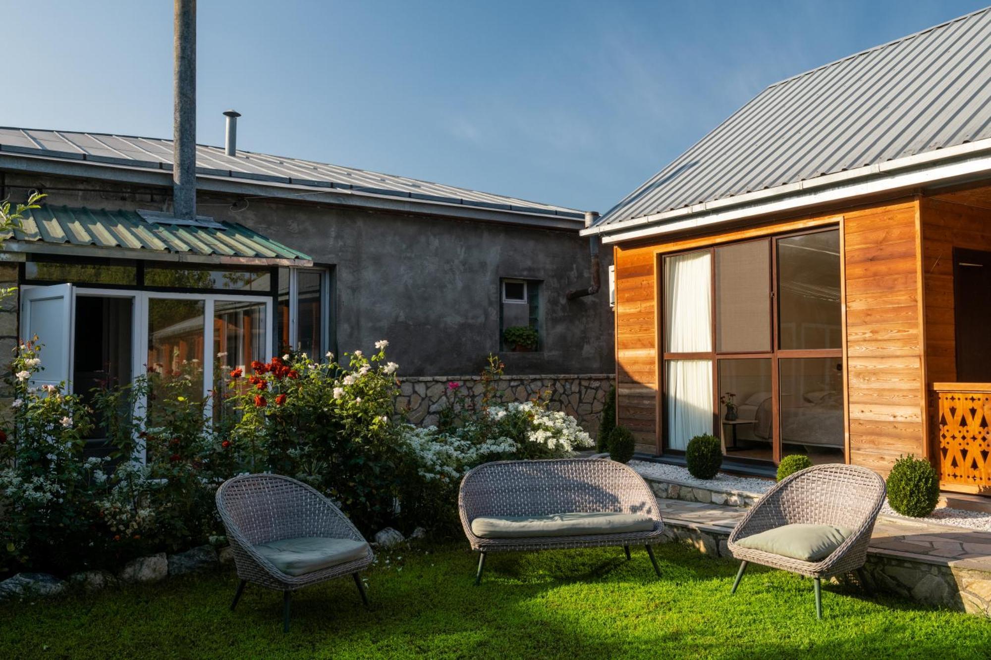 Alvani Inn Nizhniy Alvani Exterior foto